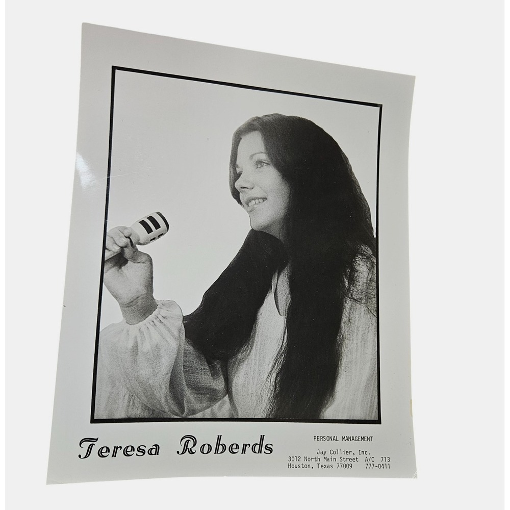 Vintage 1970s Teresa Roberds Country Folk Music Artist Press Photo 8x10 Headshot
